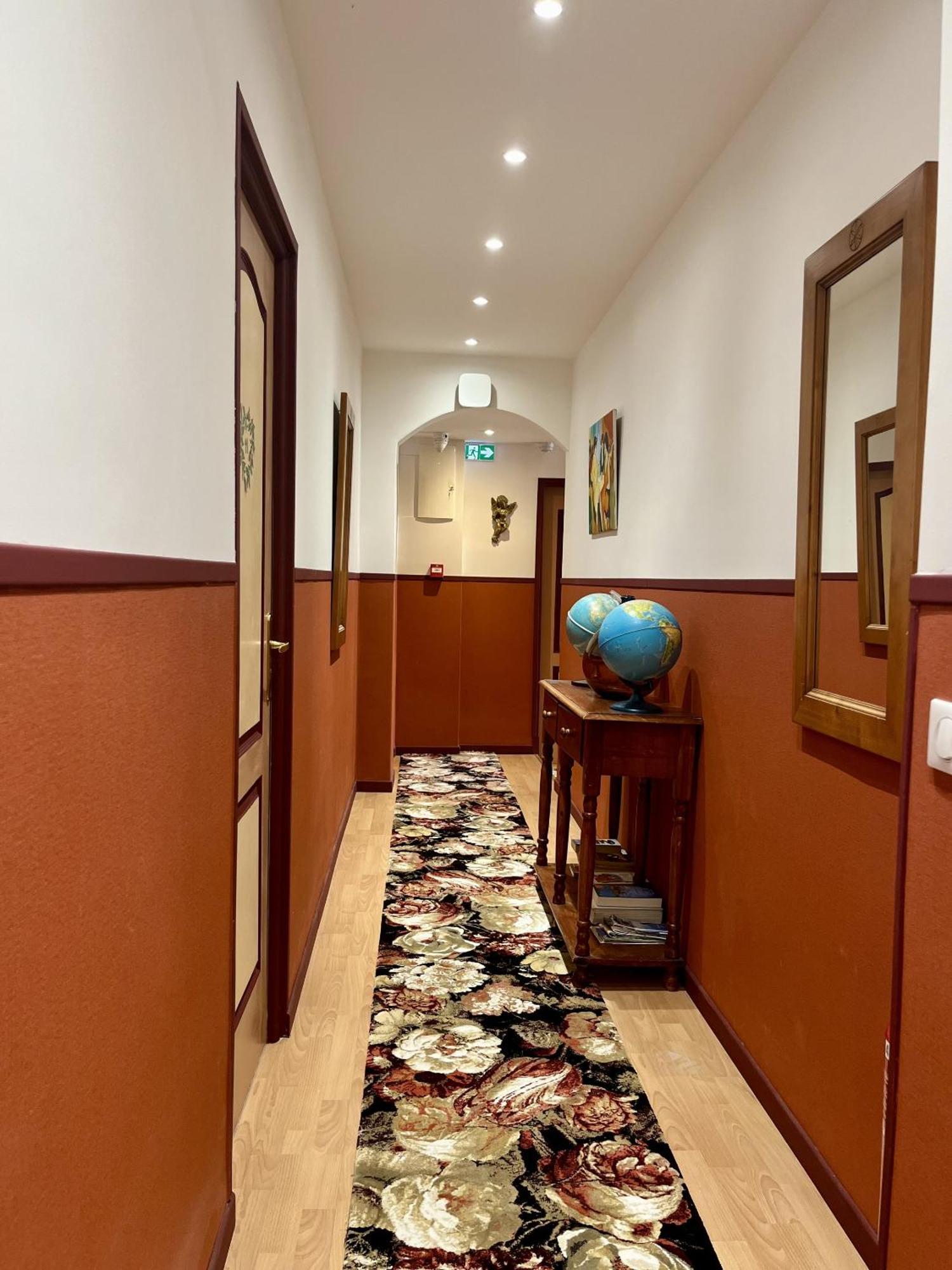 Hotel Le Patio テウル・シュル・メール エクステリア 写真